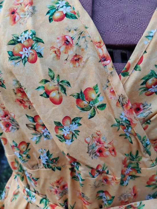 Heart Of Haute Oranges Print Dress - Yellow - Picture 2 of 7